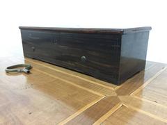 Nicole Frères. Mystique de Genève. A Wonderful Music Box with Six Calming Tunes.