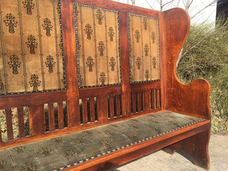 Rare Arts and Crafts Glasgow School Oak Settle with Stunning Original