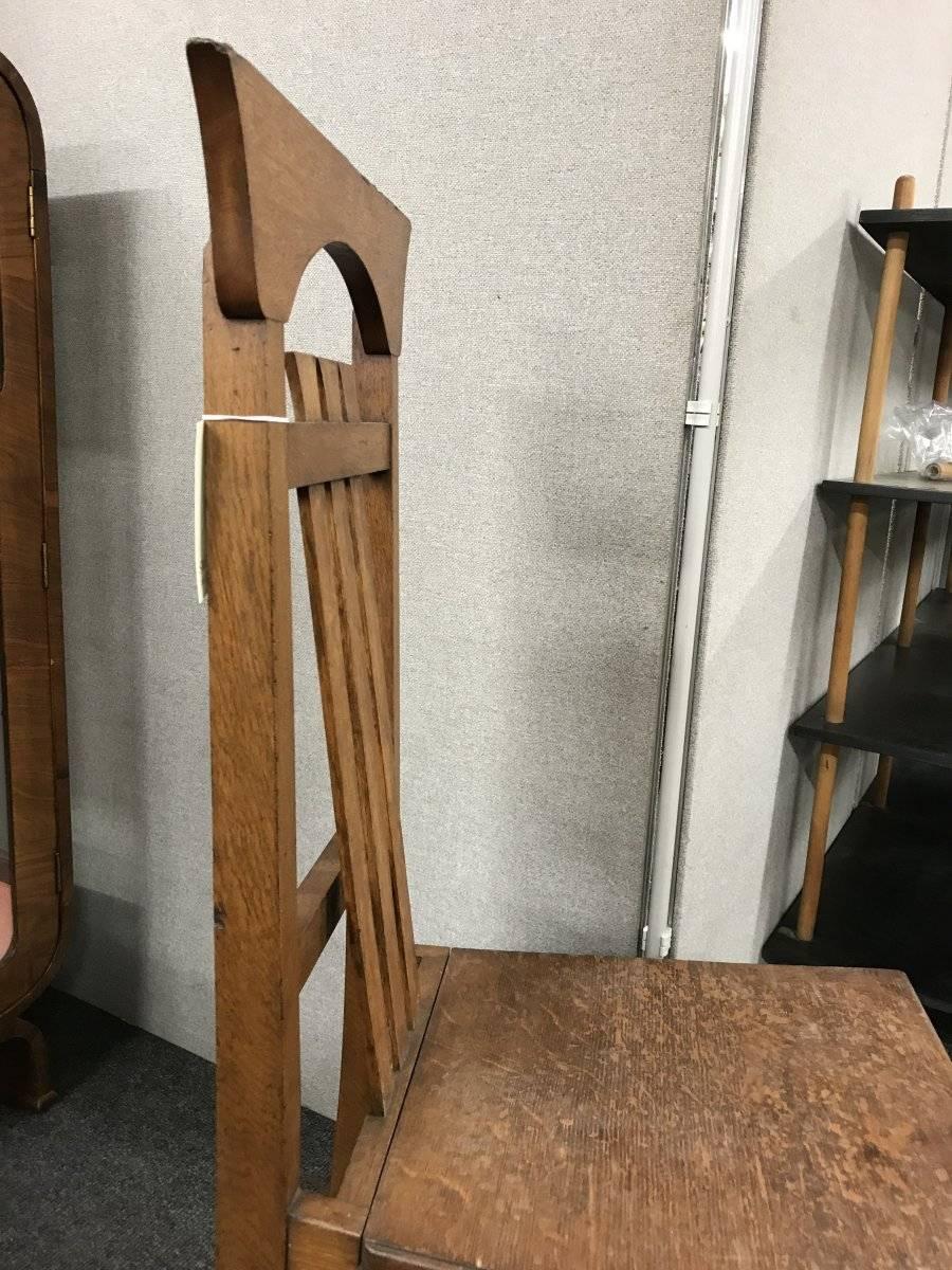 Shapland und Petter Arts & Crafts-Stuhl aus Eichenholz im Stil von M H Baillie Scott (Englisch) im Angebot