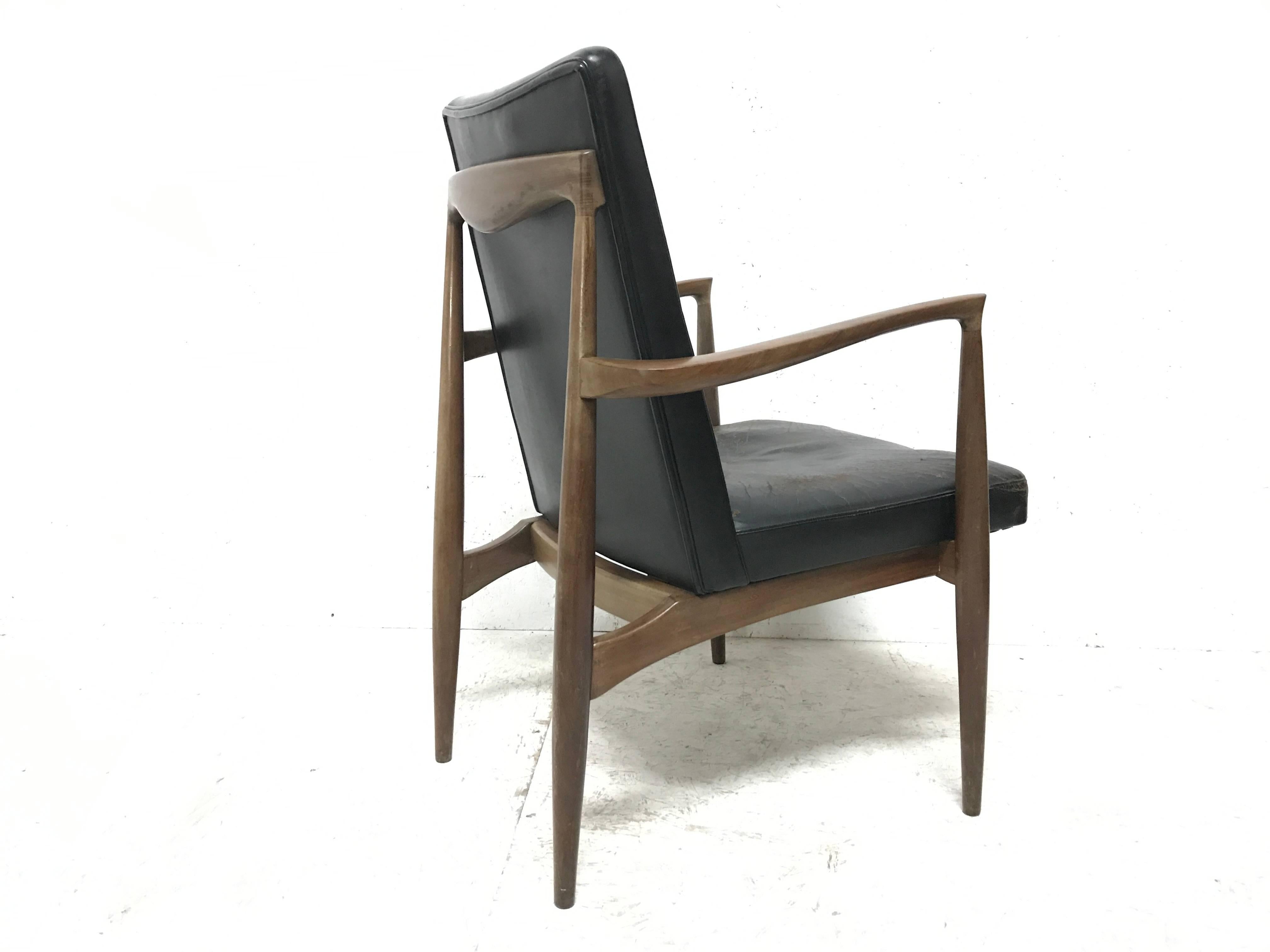 20th Century Finn Juhl Attributed, Scandinavian Teak Armchair with a Sculptural Design For Sale