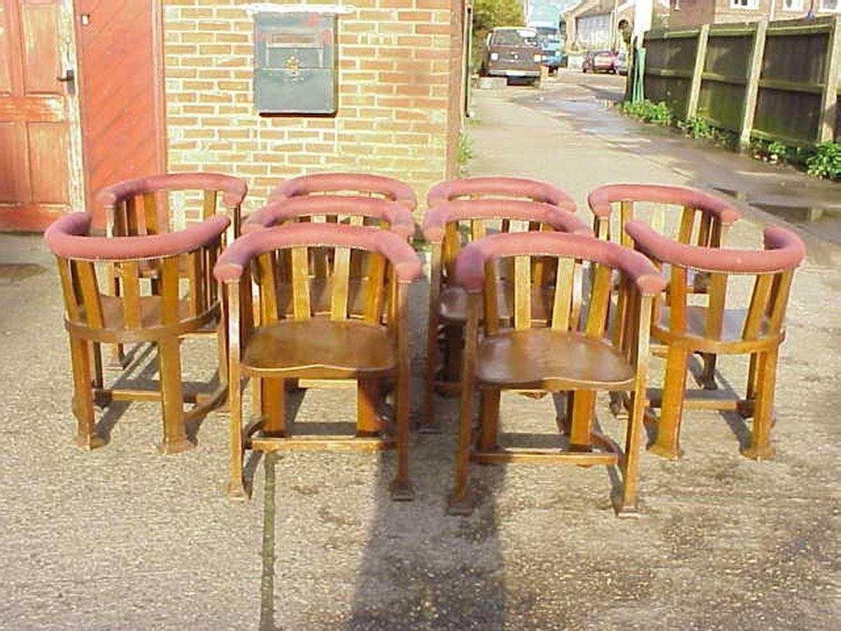 Hand-Crafted Waring and Gillows, Ten Arts and Crafts Oak Tub Chairs with Shaped Solid Seats For Sale