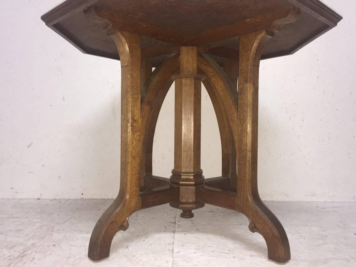 A W N Pugin Attri, An Exceptional Gothic Revival Octagonal Oak Centre Table In Good Condition In London, GB