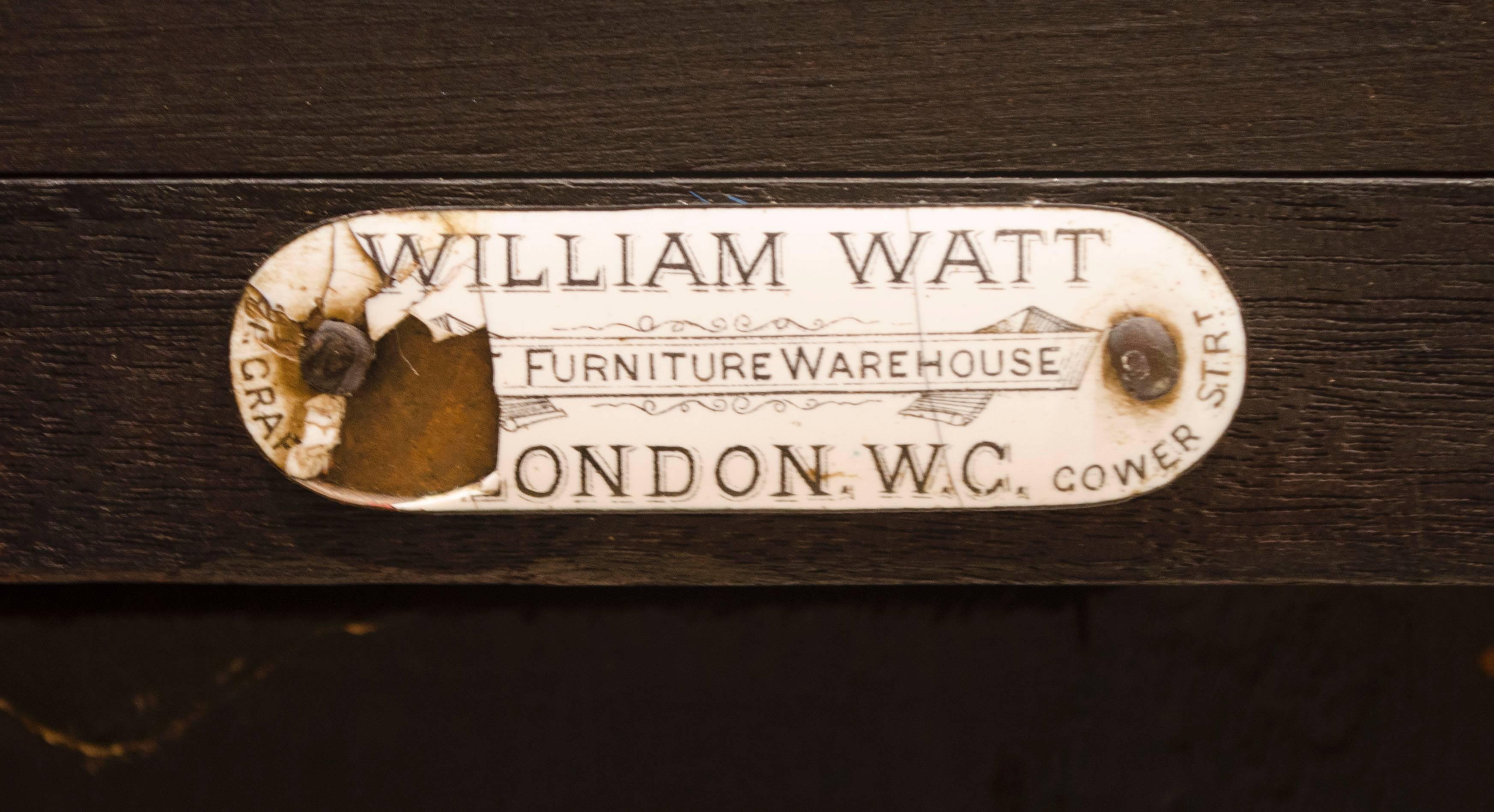 Important meuble de rangement anglo-japonais en bois d'ébène de William Watt, E W Godwin en vente 1