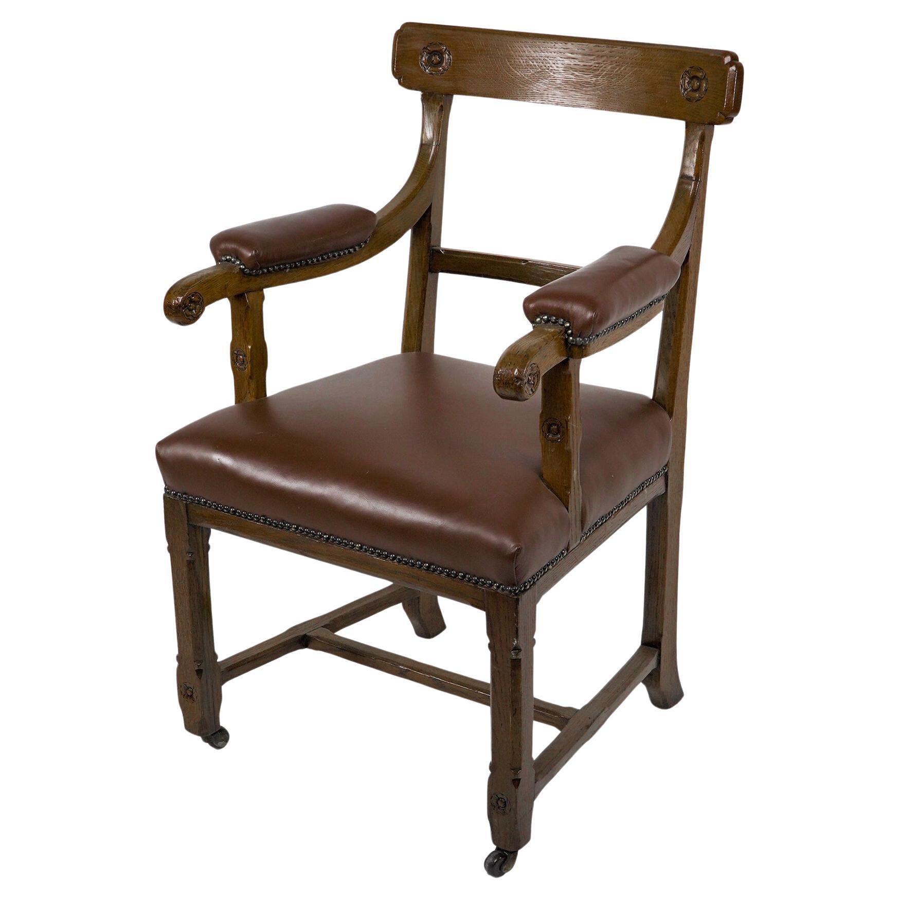 A W N Pugin, probablement fabriqué par Oak Oak de Lancaster Un fauteuil en chêne de style Revive gothique en vente