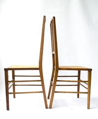 Ambrose Heal's Rara coppia di poltrone Arts & Crafts con intarsi in ebano e peltro