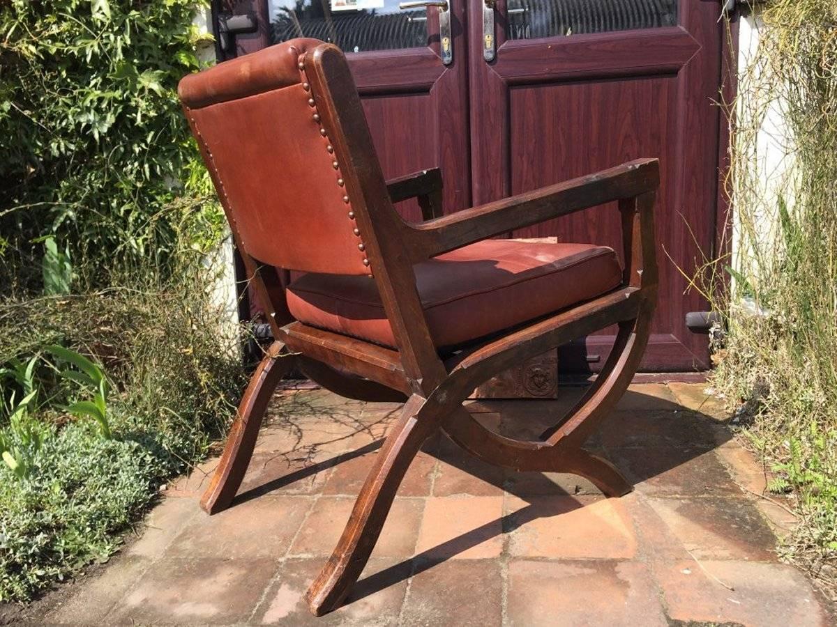Arts and Crafts-Sessel aus Eiche und Leder im Stil von E W Pugin mit organischem Stil im Zustand „Gut“ im Angebot in London, GB