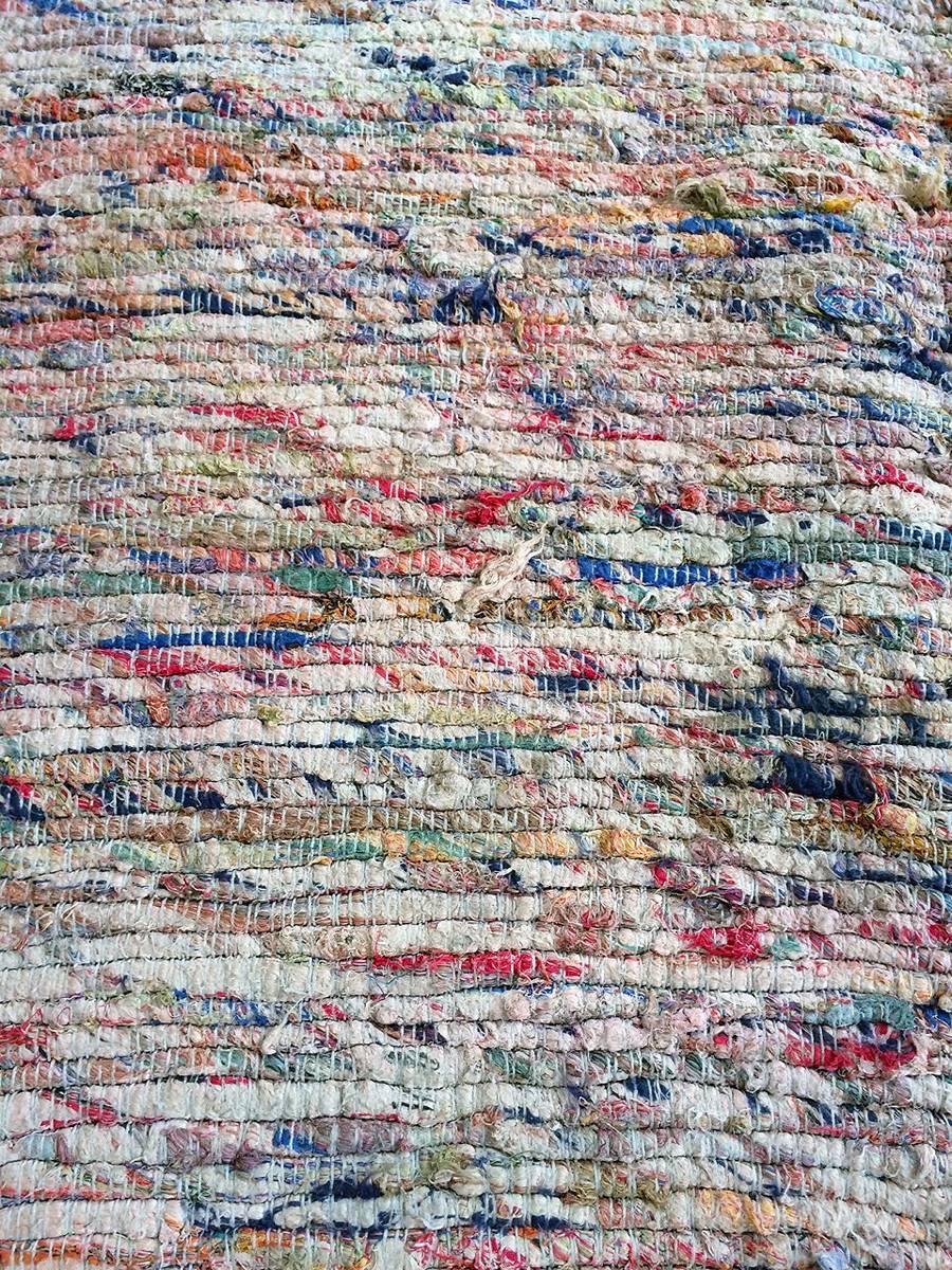 Extremely Rare Rag Rug Formerly Owned by the British Actress Jean Simmons In Good Condition In London, GB