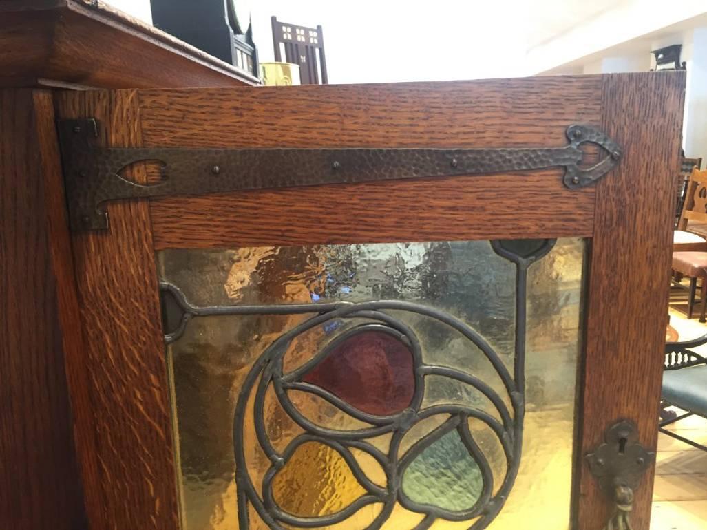 stained glass hinges
