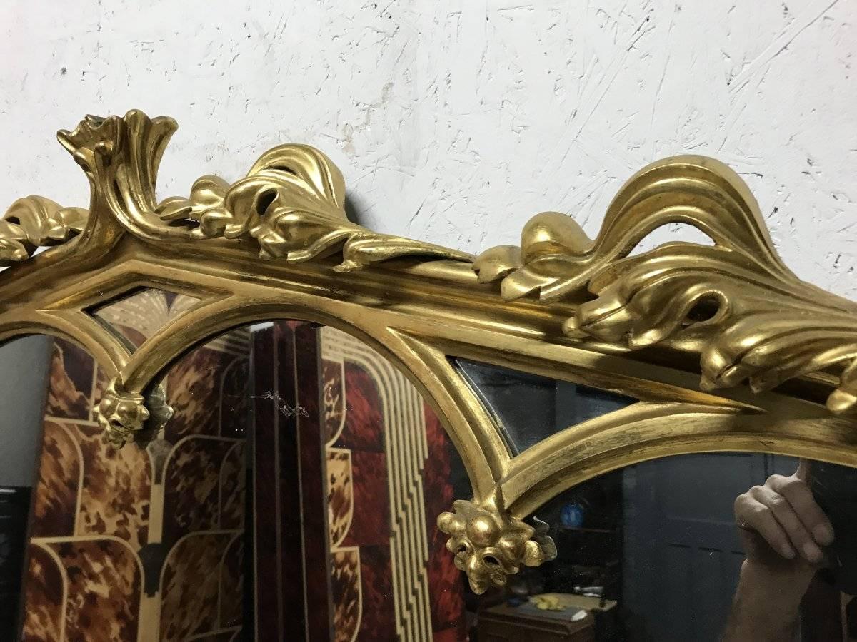 Thomas Fentham 136 the Strand a Late Georgian Gothic Revival Gilt Wall Mirror In Good Condition For Sale In London, GB