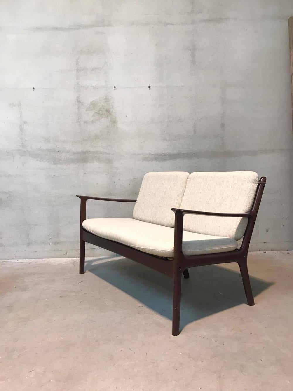 Danish Vintage Two-Seat Sofa by Ole Wanscher for P. Jeppesens Møbelfabrik For Sale