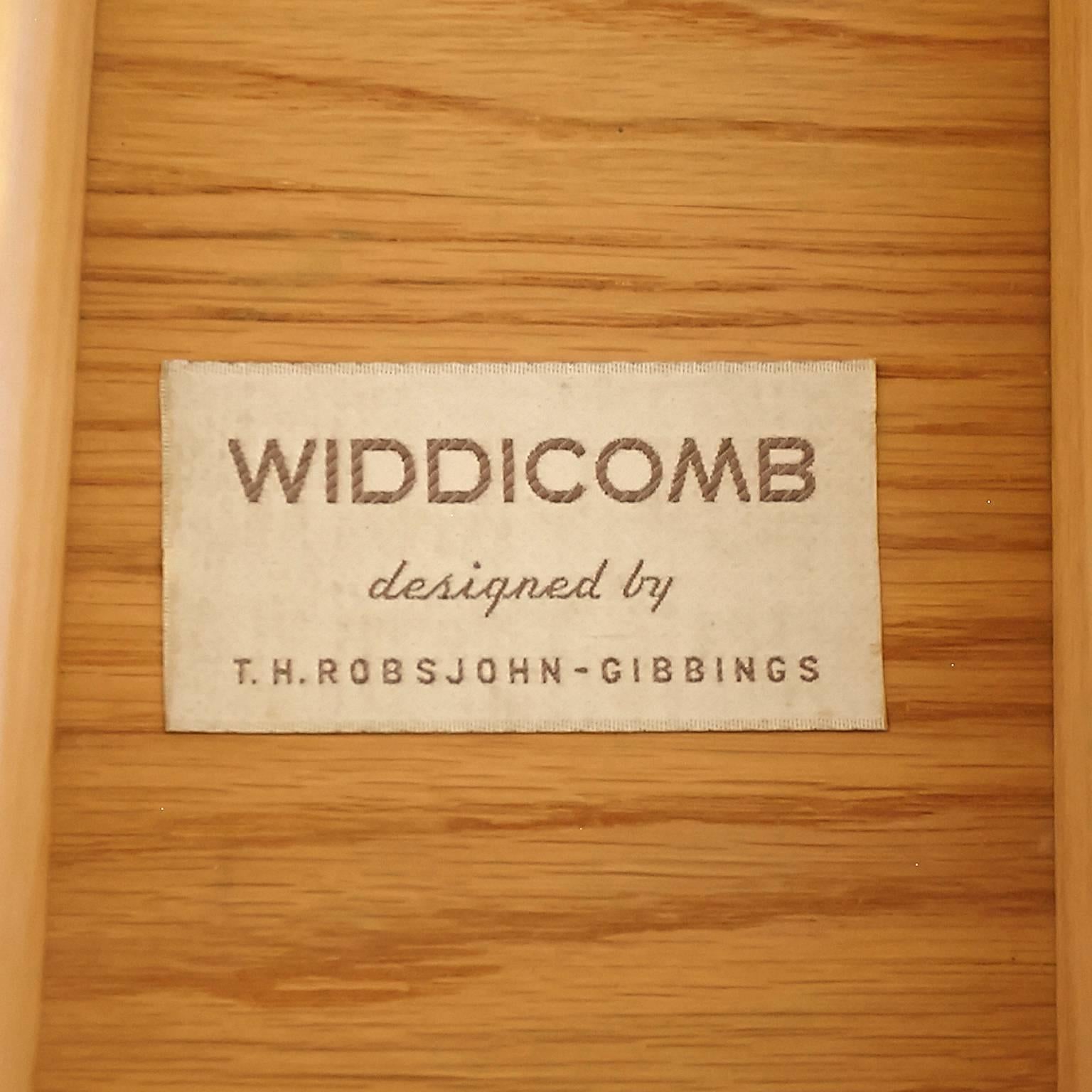 T.H. Robsjohn-Gibbings Chest of Drawers for Widdicomb In Good Condition In Tucson, AZ
