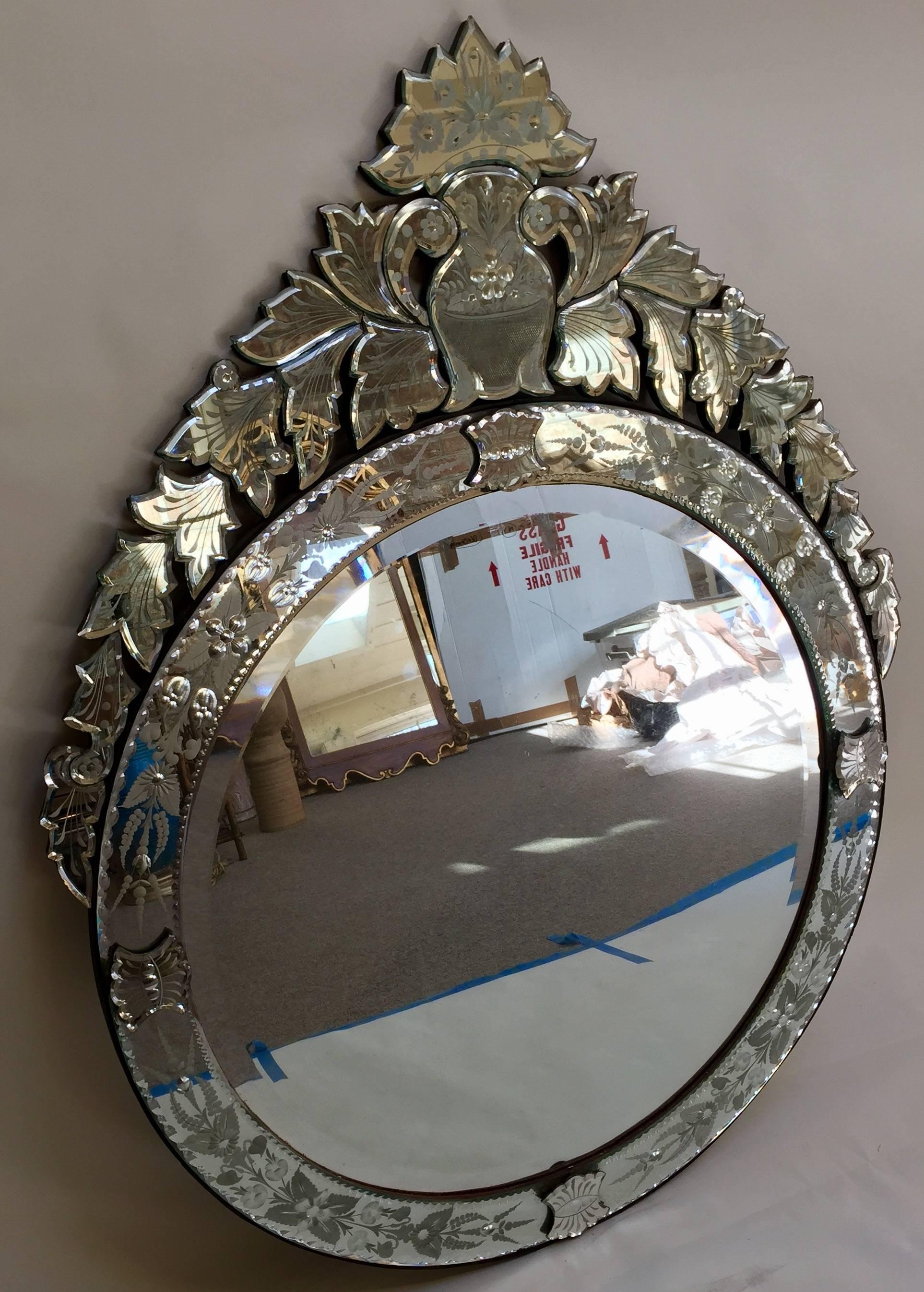 Mid-20th Century Vintage Venetian Mirror For Sale