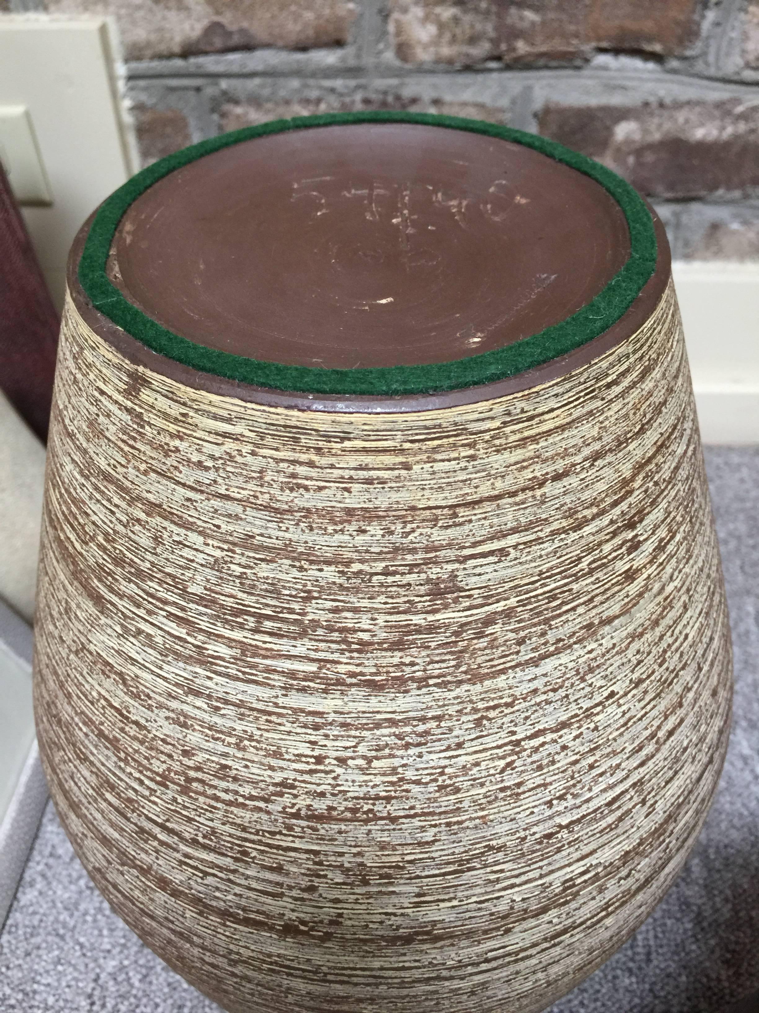 Mid-Century Oversized Pottery Vase Group R.F. Potter, 1950s In Good Condition In Indianapolis, IN