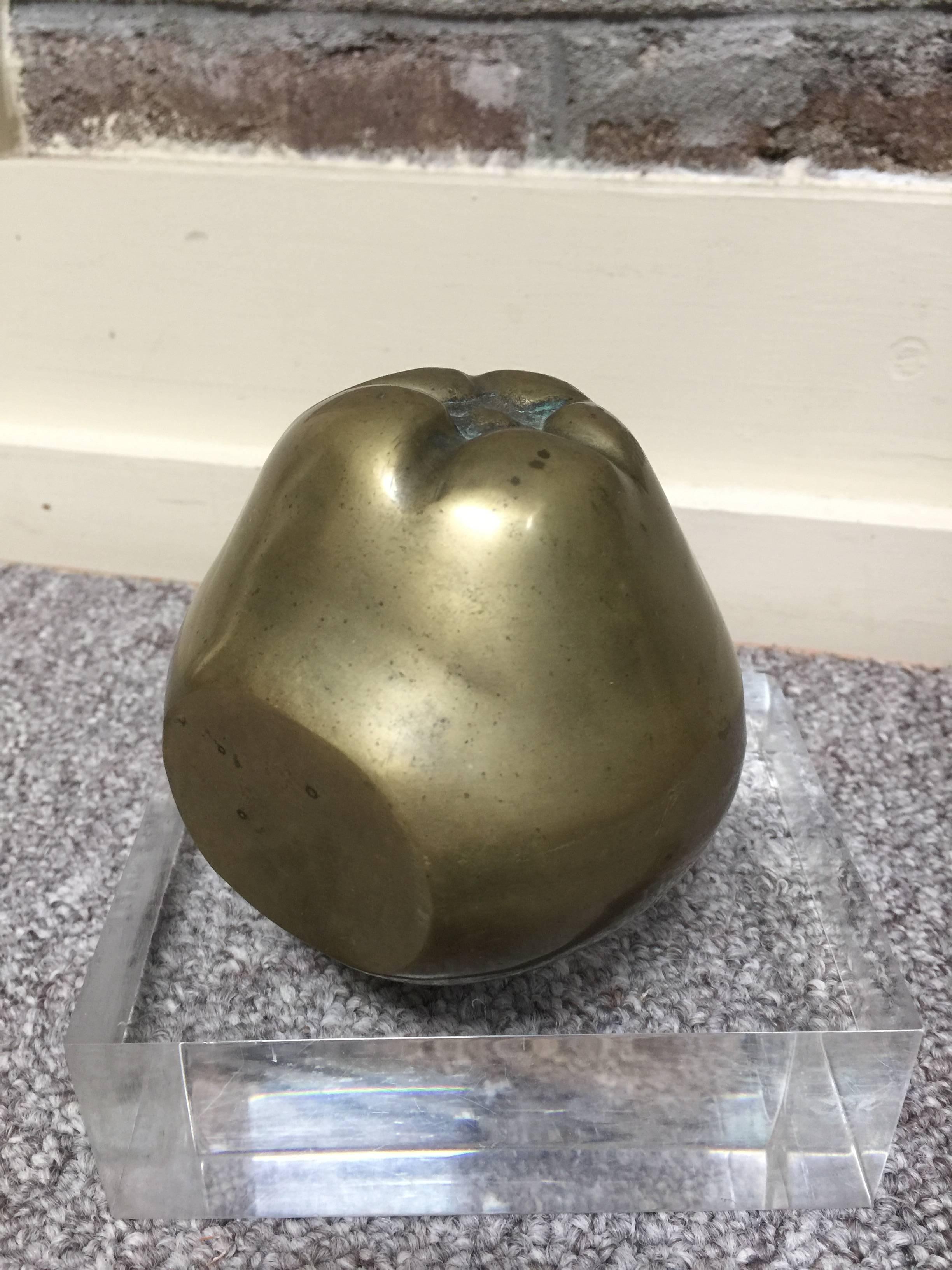 Oversized Italian Brass Fruit Pear and Apple Bookends, 1960 In Good Condition In Indianapolis, IN