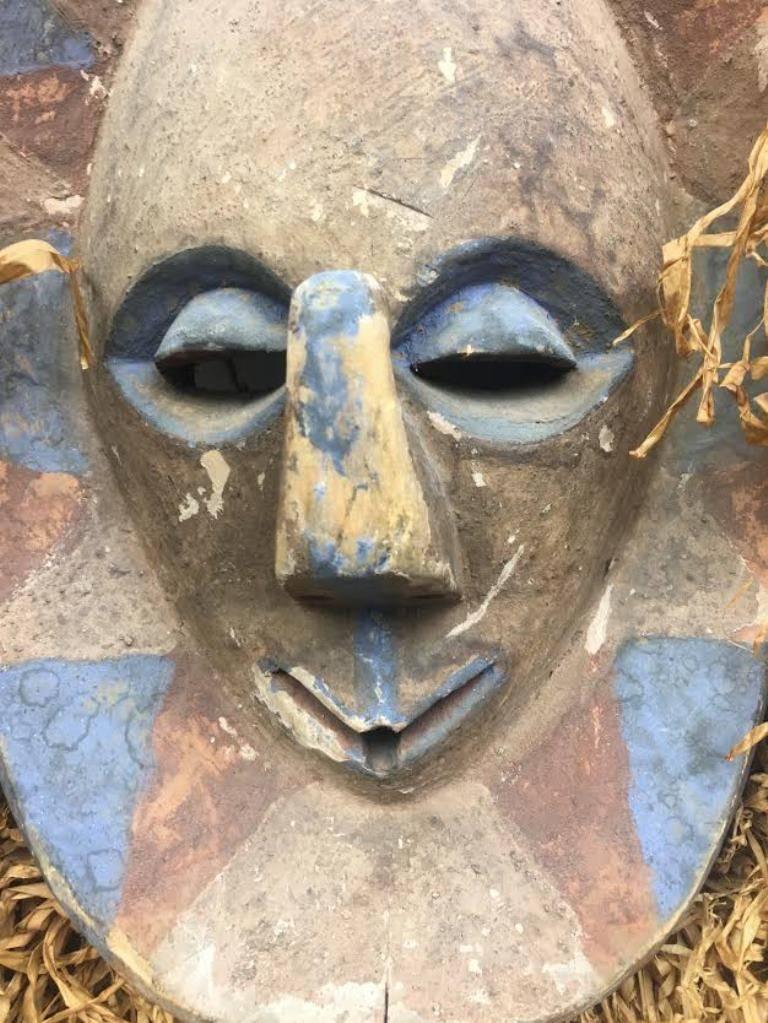 Blackened African Carved Decorative Mask /Headdress