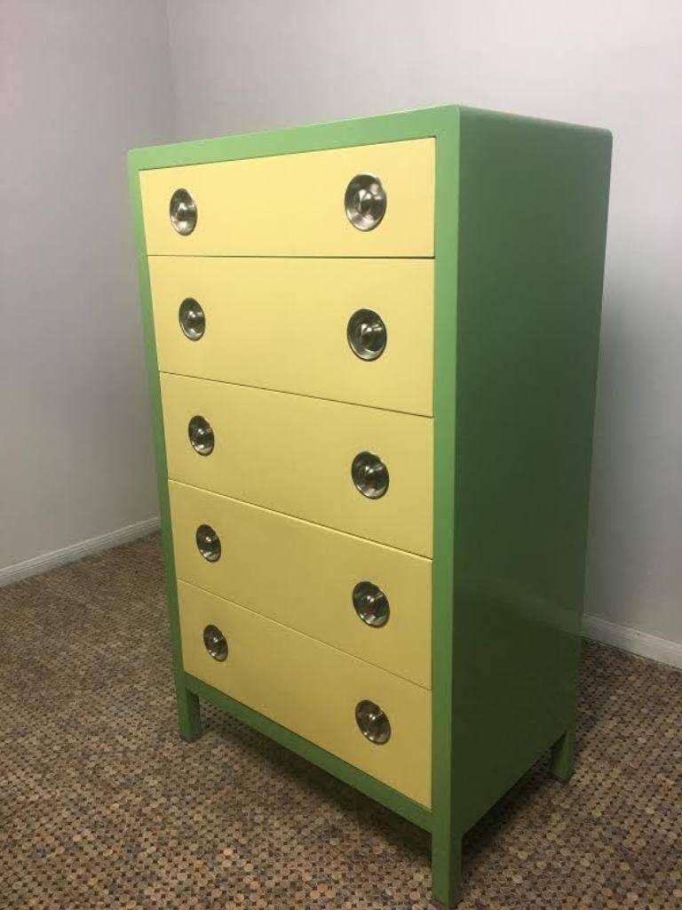 Another great piece from designer Norman Bel Geddes this model made for Simmons (Please see other pieces in our listings that go with this item should anyone want the bedroom set). In original, vintage condition. Fantastic design and modern clean