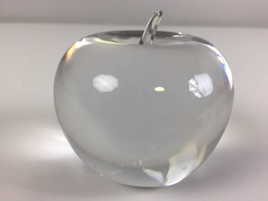 tiffany glass apple