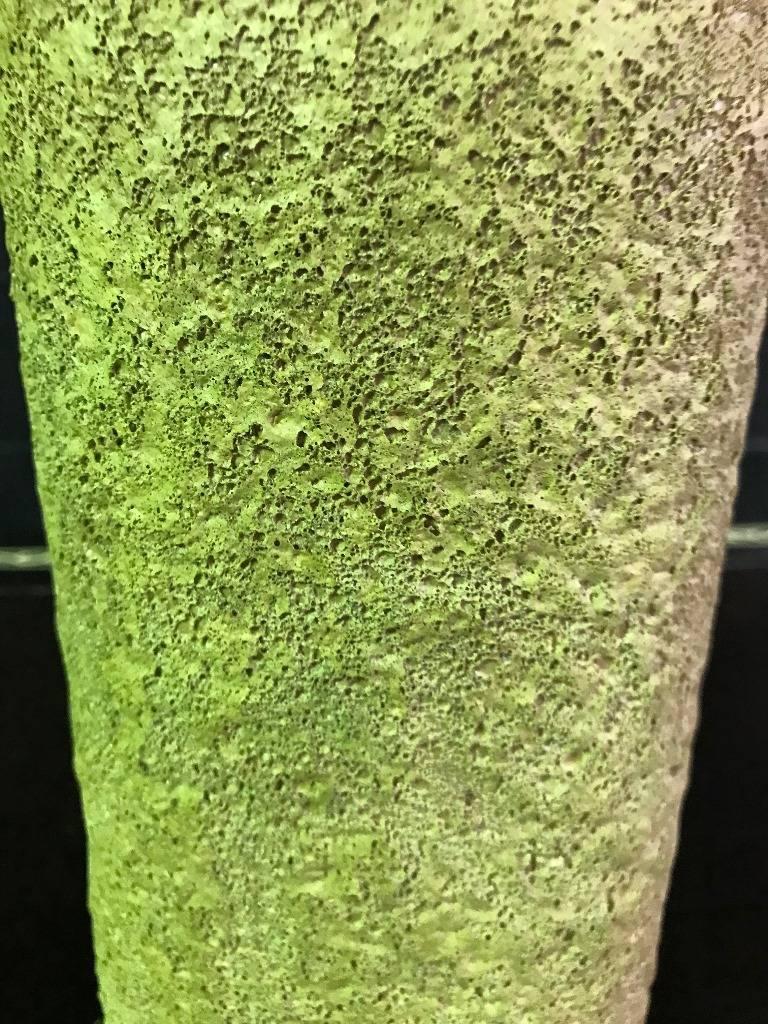 Ovale Vase aus kalifornischer Studio Pottery-Keramik von Otto Natzler, signiert Volcanic Glaze (Ende des 20. Jahrhunderts) im Angebot