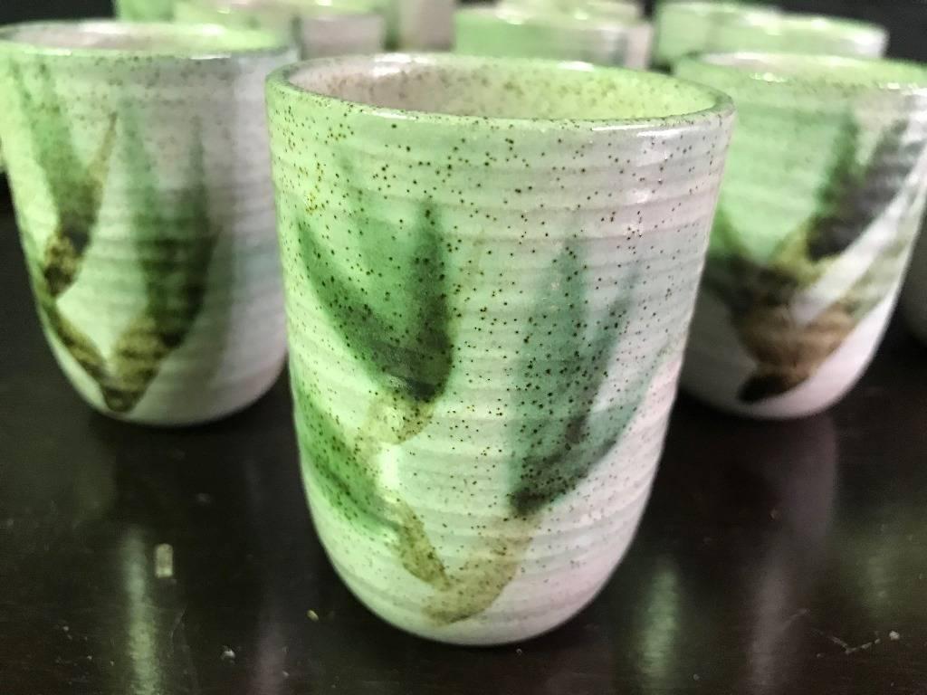 Hand-Crafted Otto and Vivika Heino Mid-Century Modern Ceramic Pottery 12-Piece Goblet/Cup Set For Sale
