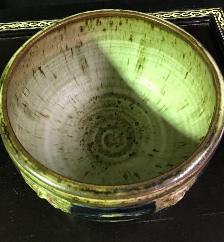 Céramique Otto and Vivika Heino Signed Midcentury Large California Studio Pottery Bowl (bol signé) en vente