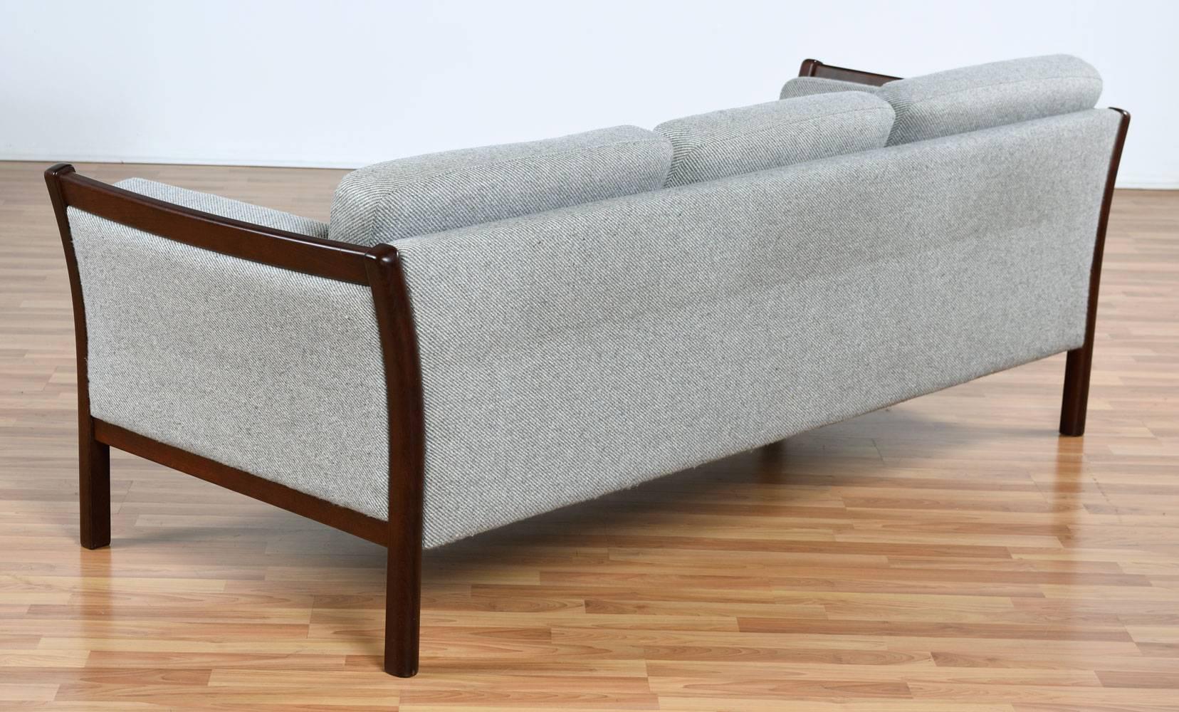 Scandinavian Modern Rosewood Sofa Set 1