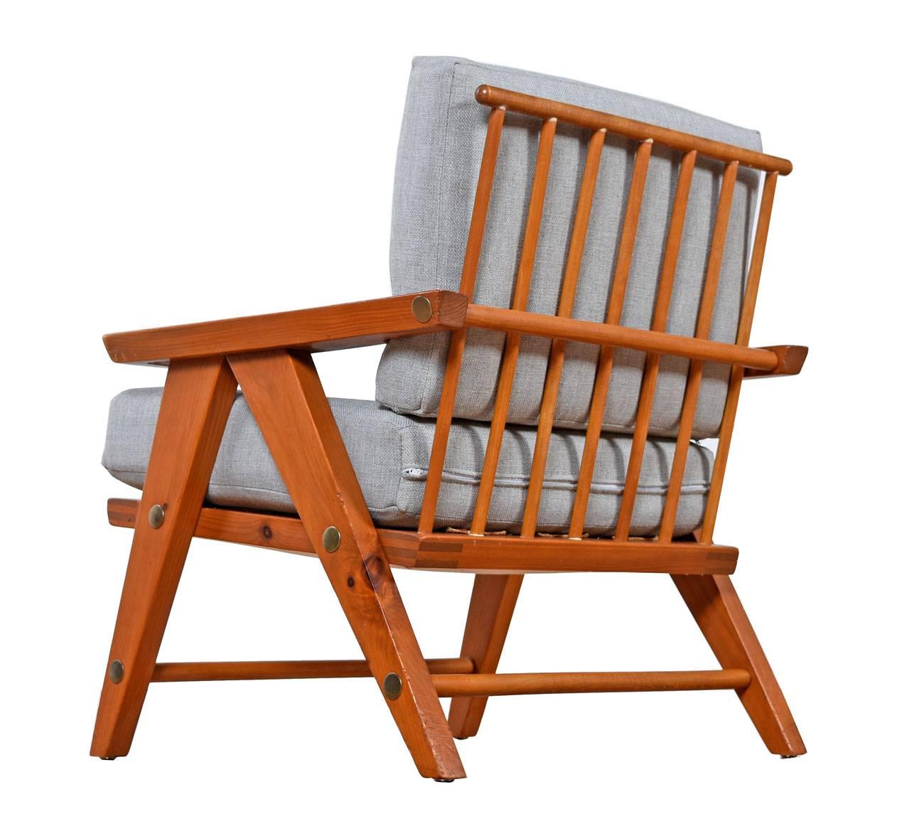 pierre jeanneret style chair