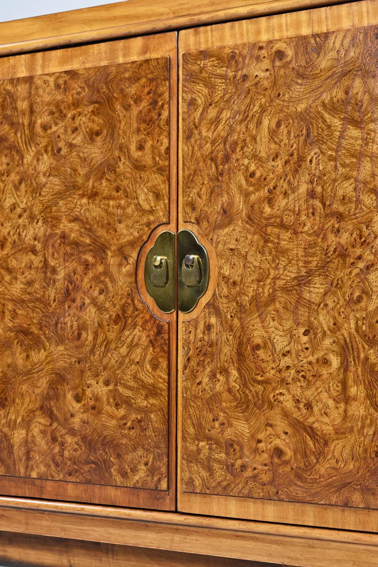 thomasville cabinet