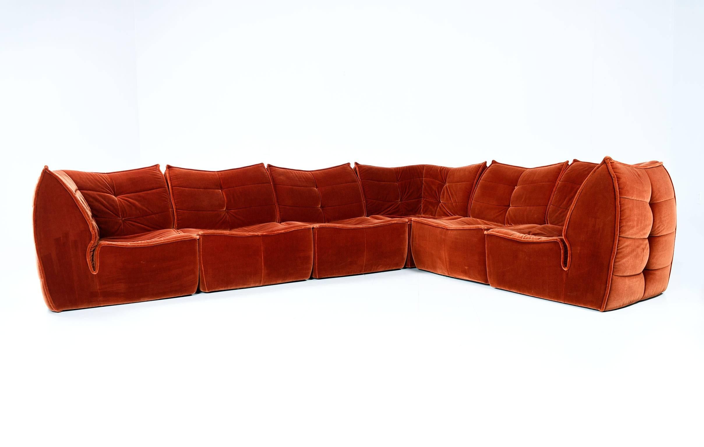 1970s Velvet Modular Sectional Sofa In Excellent Condition In Chattanooga, TN
