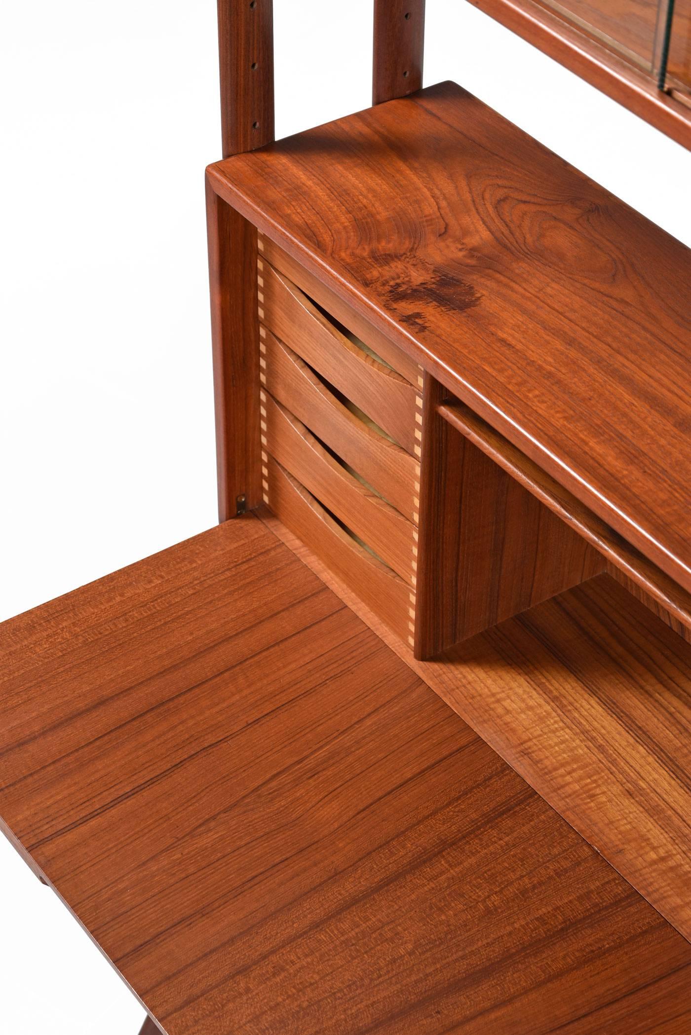 Danish Modern Teak Room Divider Wall Unit by Kurt Ostervig In Good Condition In Chattanooga, TN