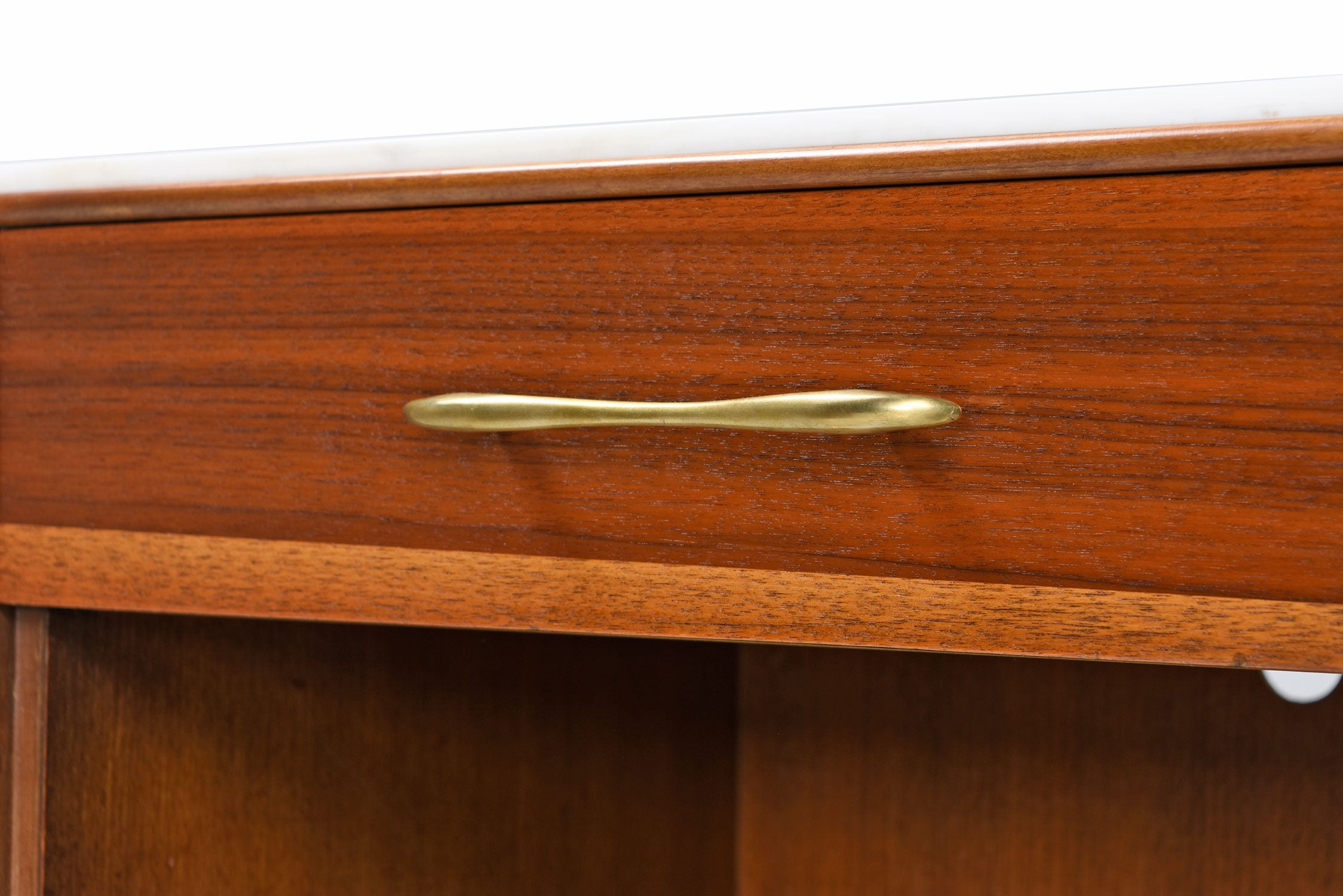 Pair Of Rway Light Walnut Nightstands With Brass Pulls, Mid Century Pair Of Rway Light Walnut Nightstands With Brass Pulls, Mid Century