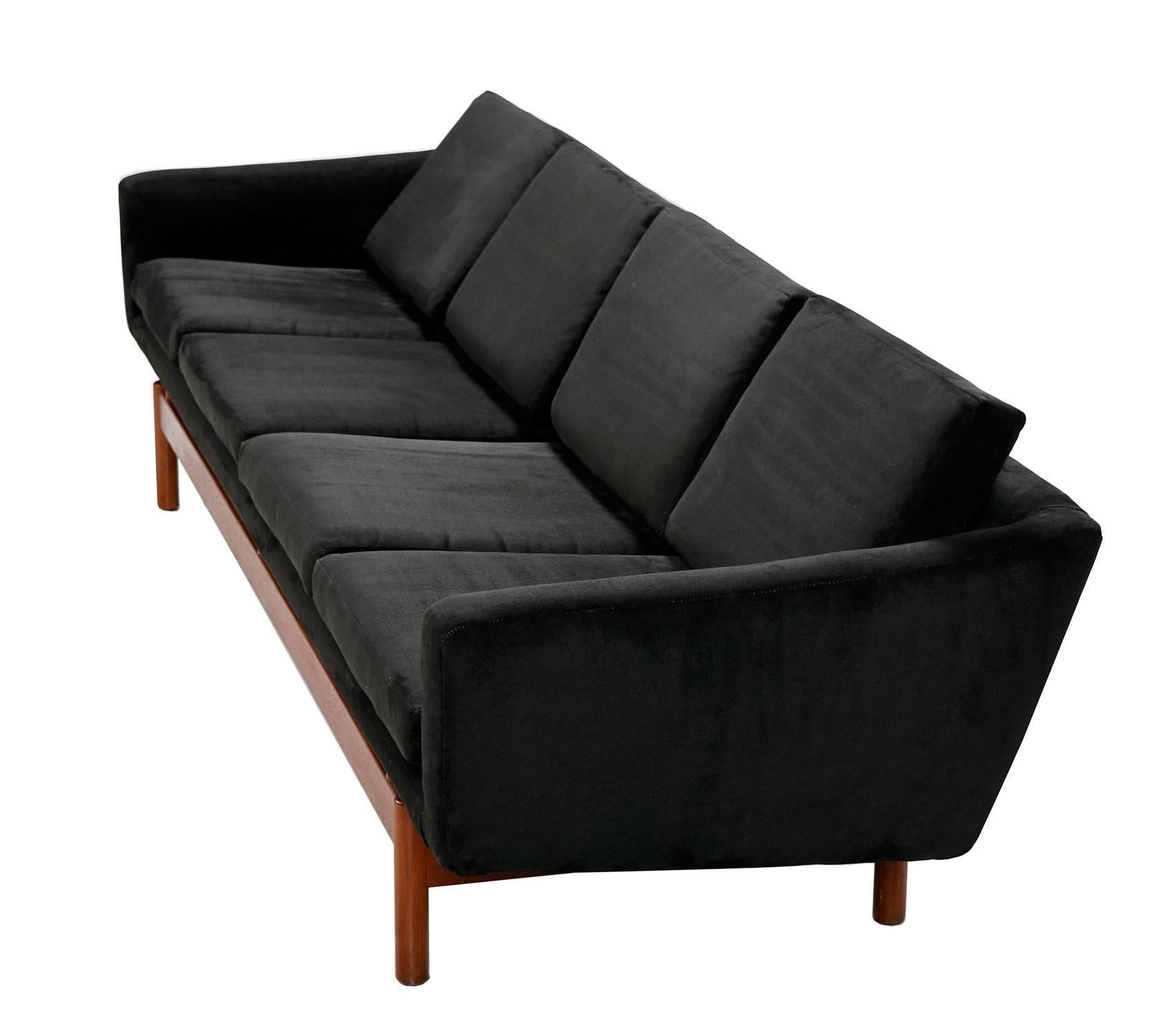 Scandinavian Modern Danish Teak Sofa Mid-Century Modern Hans Wegner Style Four-Seat Sofa Couch