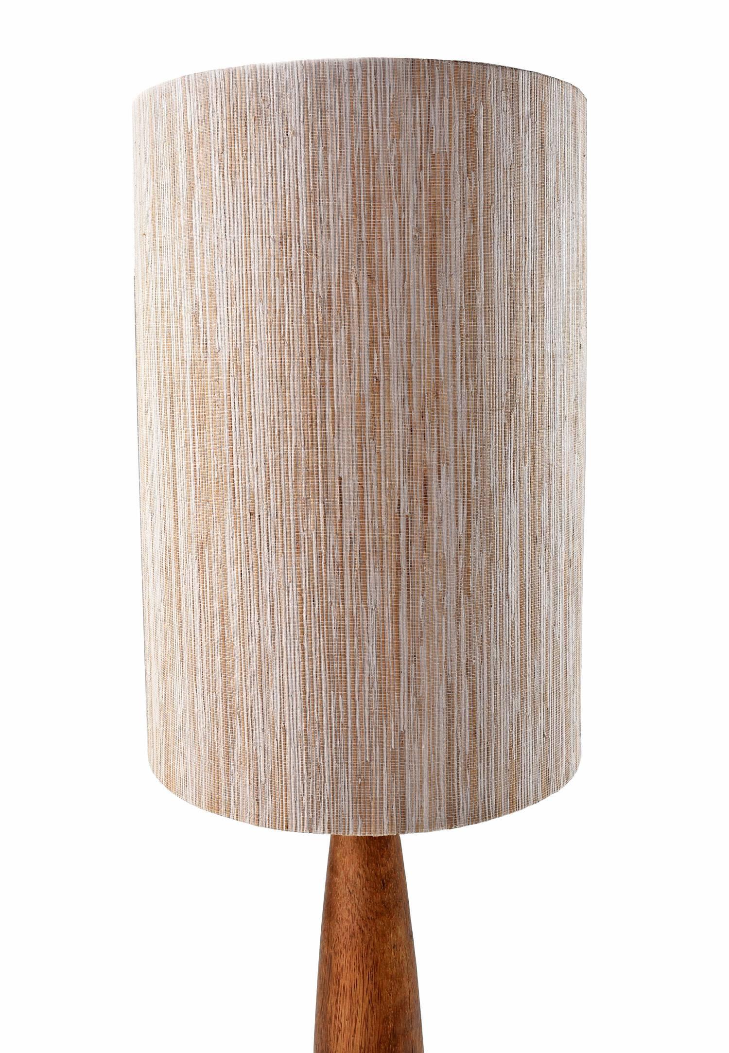 XXIe siècle et contemporain Lampe à poser sur le sol en bois de cocotier massif Chista à grand tambour