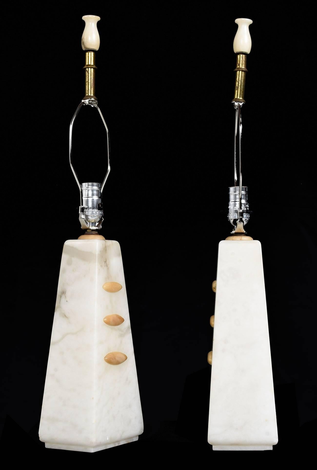 Alabaster Pyramid Table Lamps and Finials, Art Deco to Modern Transitional Style For Sale 1