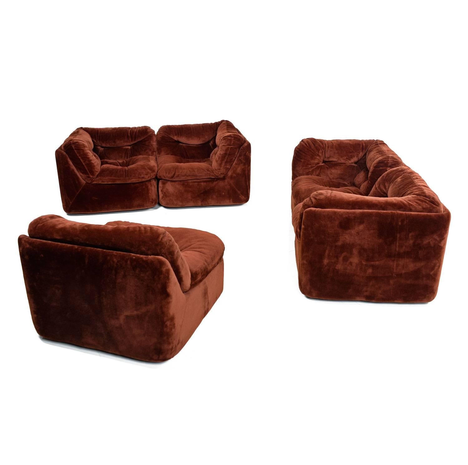 These faux fur beauties are soft and fuzzy to the touch, with plush comfy cushions that invite you to sink into what feels like a warm embrace from a teddy bear. These separate cubes can be set up to your hearts desire, and will bring that 1970s