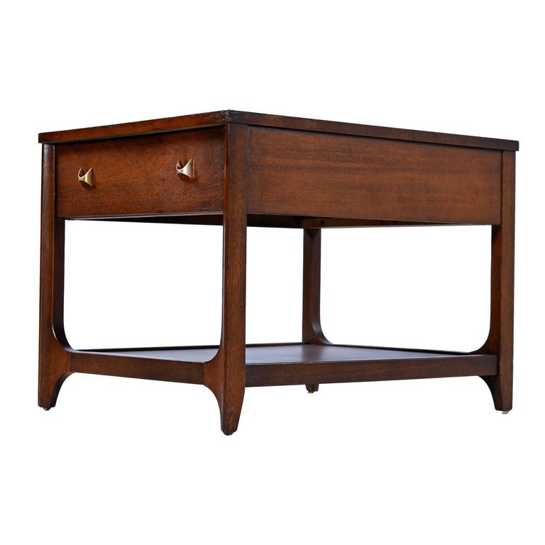 Broyhill Brasilia Nightstand Bedside End Tables - Walnut ...