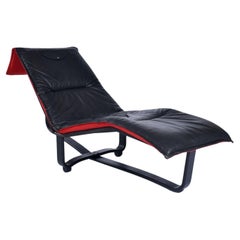 Westnofa Norwegian Black Leather and Red Wool Reversible Chaise Lounge