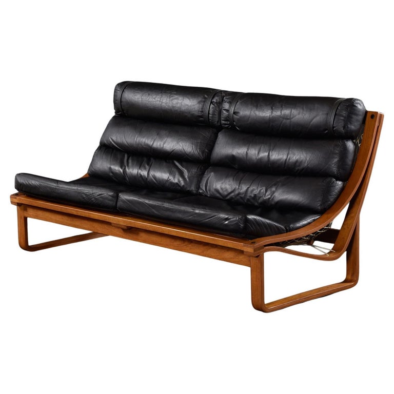 1970s Fred Lowen for Tessa Black Leather and Teak T4 Sofa For Sale at  1stDibs | tessa t4