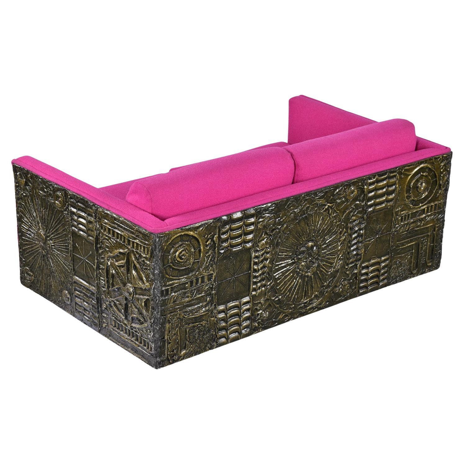 Brutalistisches Loveseat-Sofa mit goldenem Baldachin von Adrian Pearsall für Craft Associates im Angebot