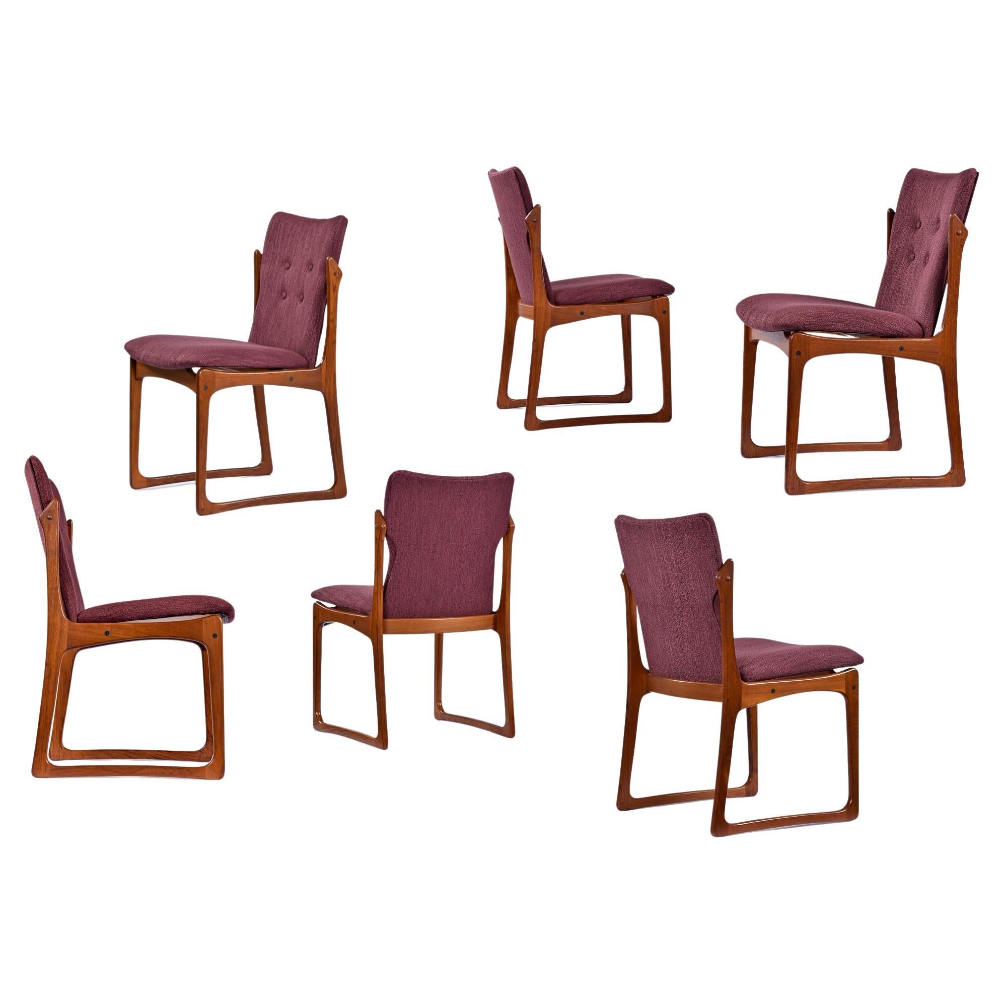 Scandinavian Modern Vamdrup Stolefabrik Solid Teak Danish Dining Chairs Set of 6 For Sale