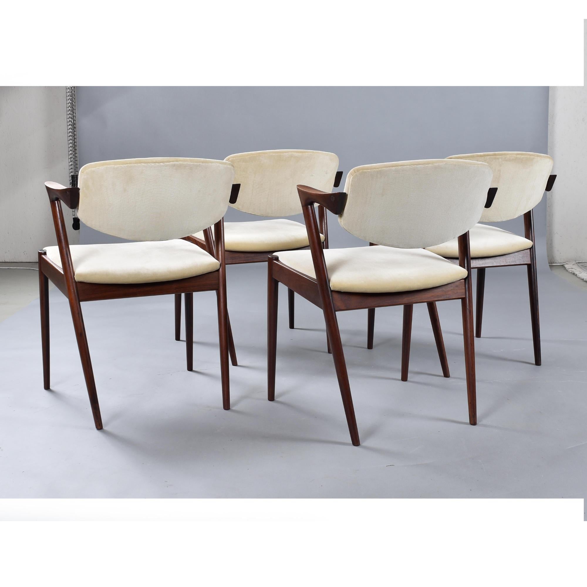 Lana Set di 4 poltrone Kai Kristiansen modello 42 in teak massiccio 