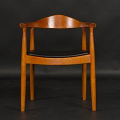 Vintage Oak Round Chair in the Style of Hans Wegner