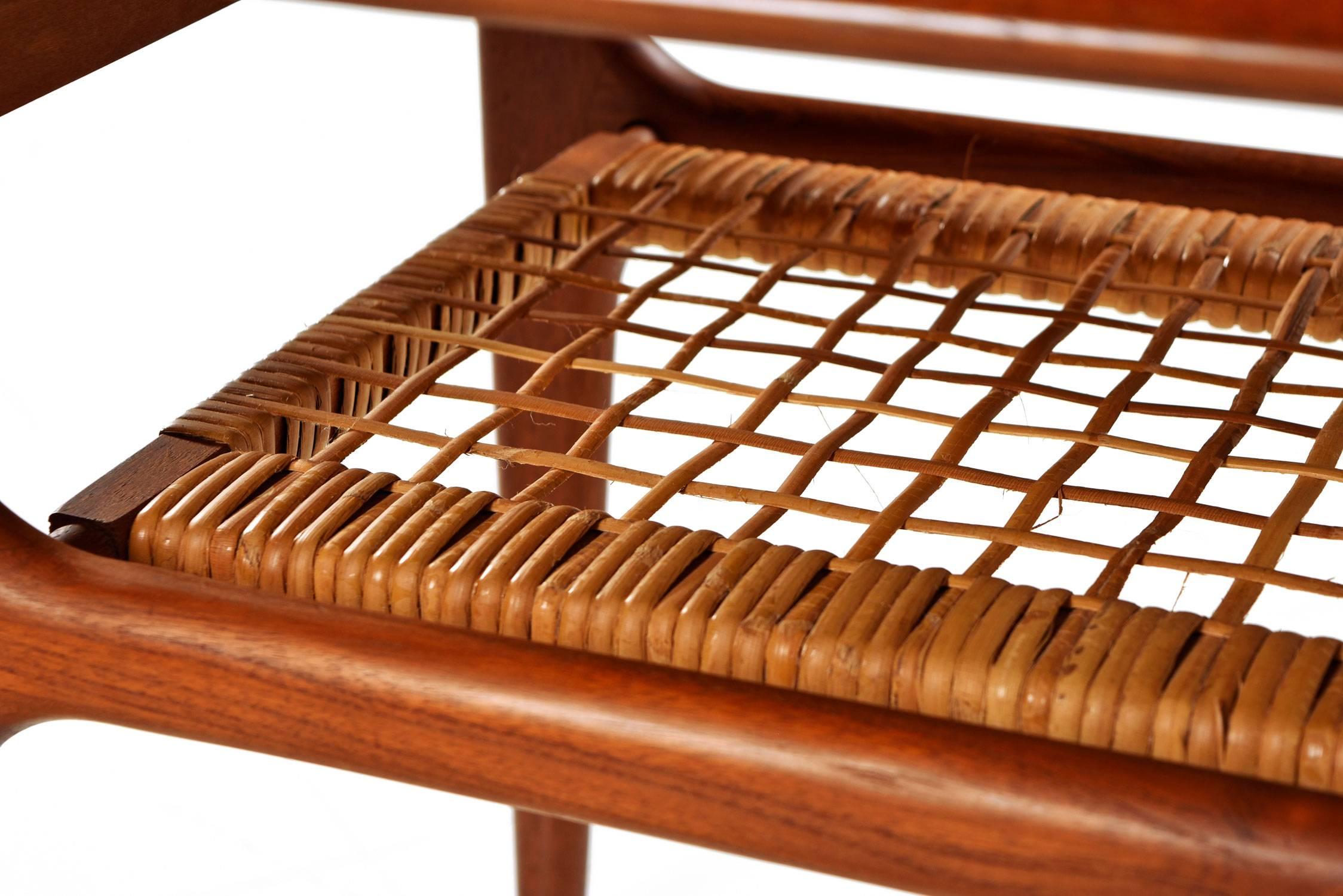 trioh teak coffee table