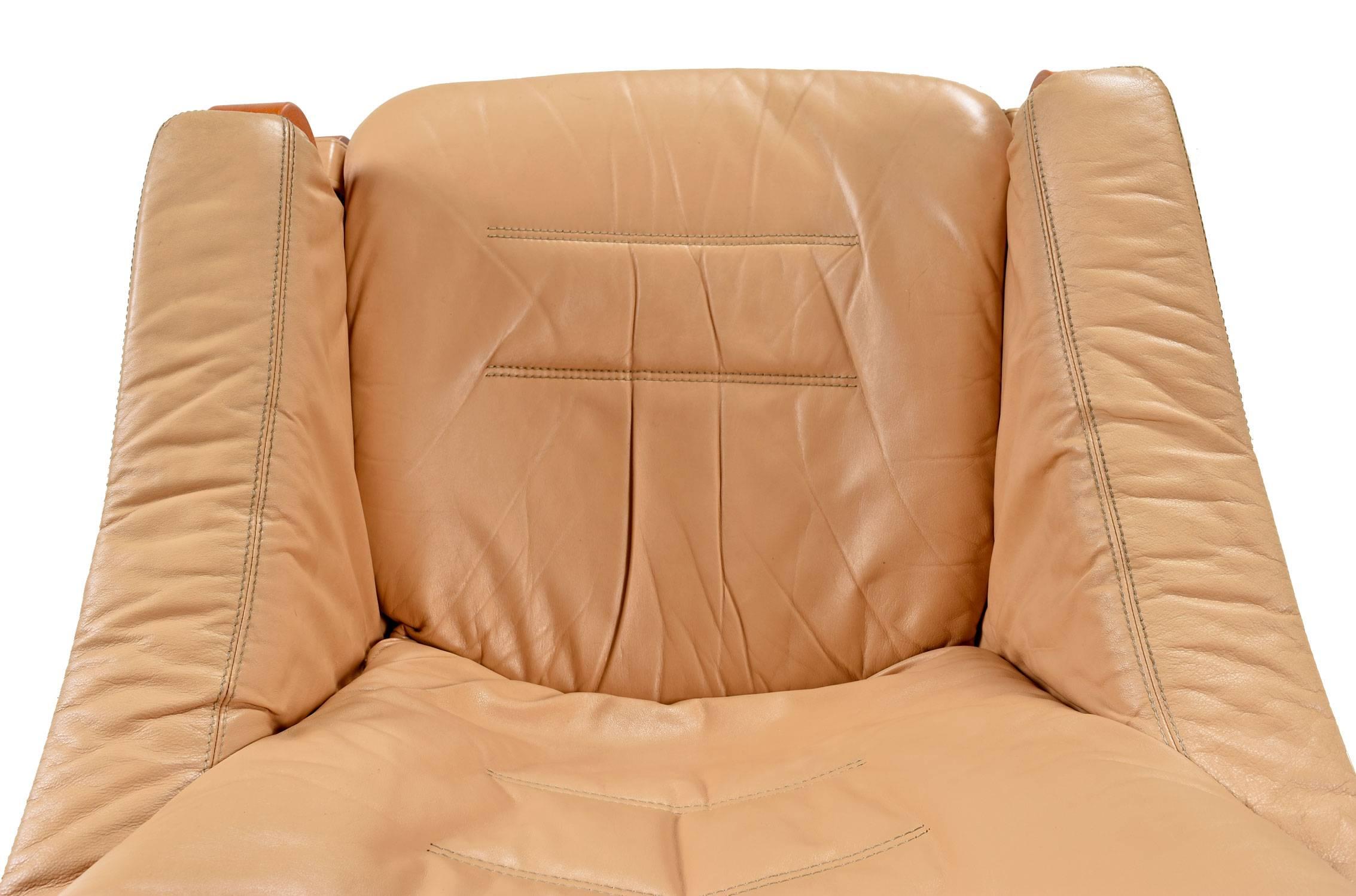 Danish Modern Skipper Mobler Teak and Leather Armchair with Ottoman, 1980s In Excellent Condition In Chattanooga, TN