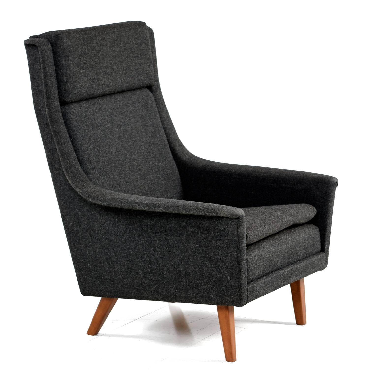 Danish Folke Ohlsson & Fritz Hansen Original Fabric Scandinavian Modern Lounge Chair