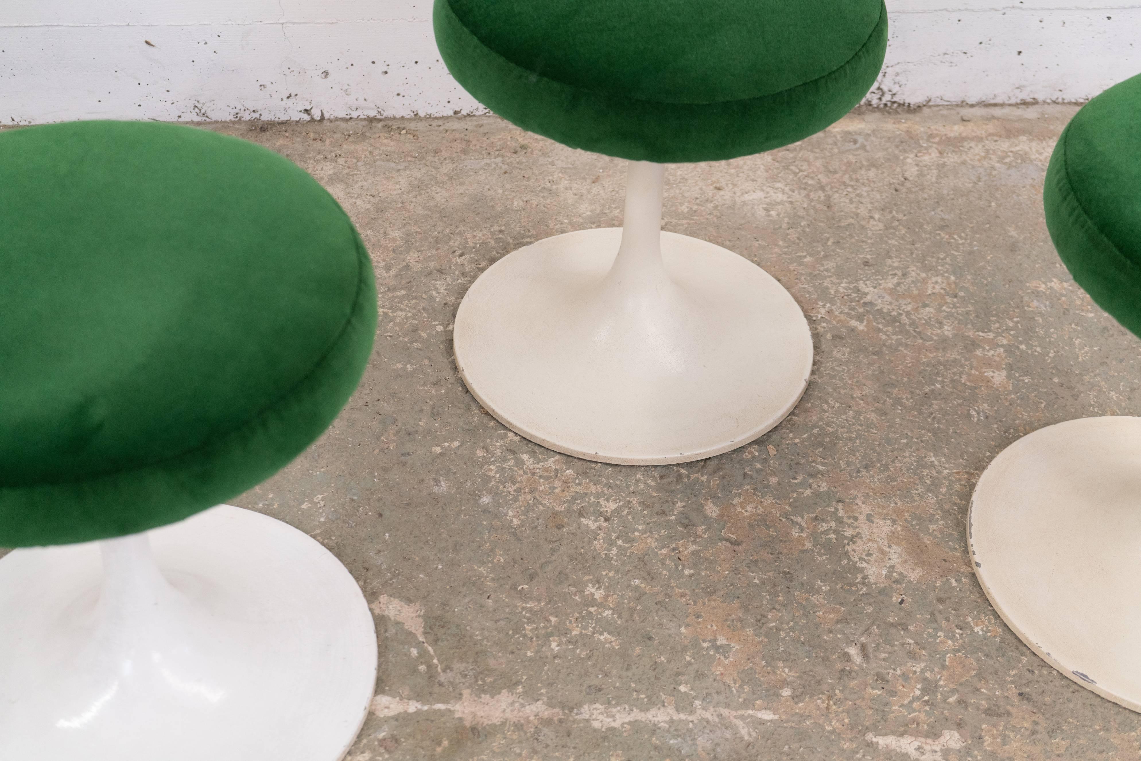Mid-20th Century Saarinen Knoll Green Velvet Stools