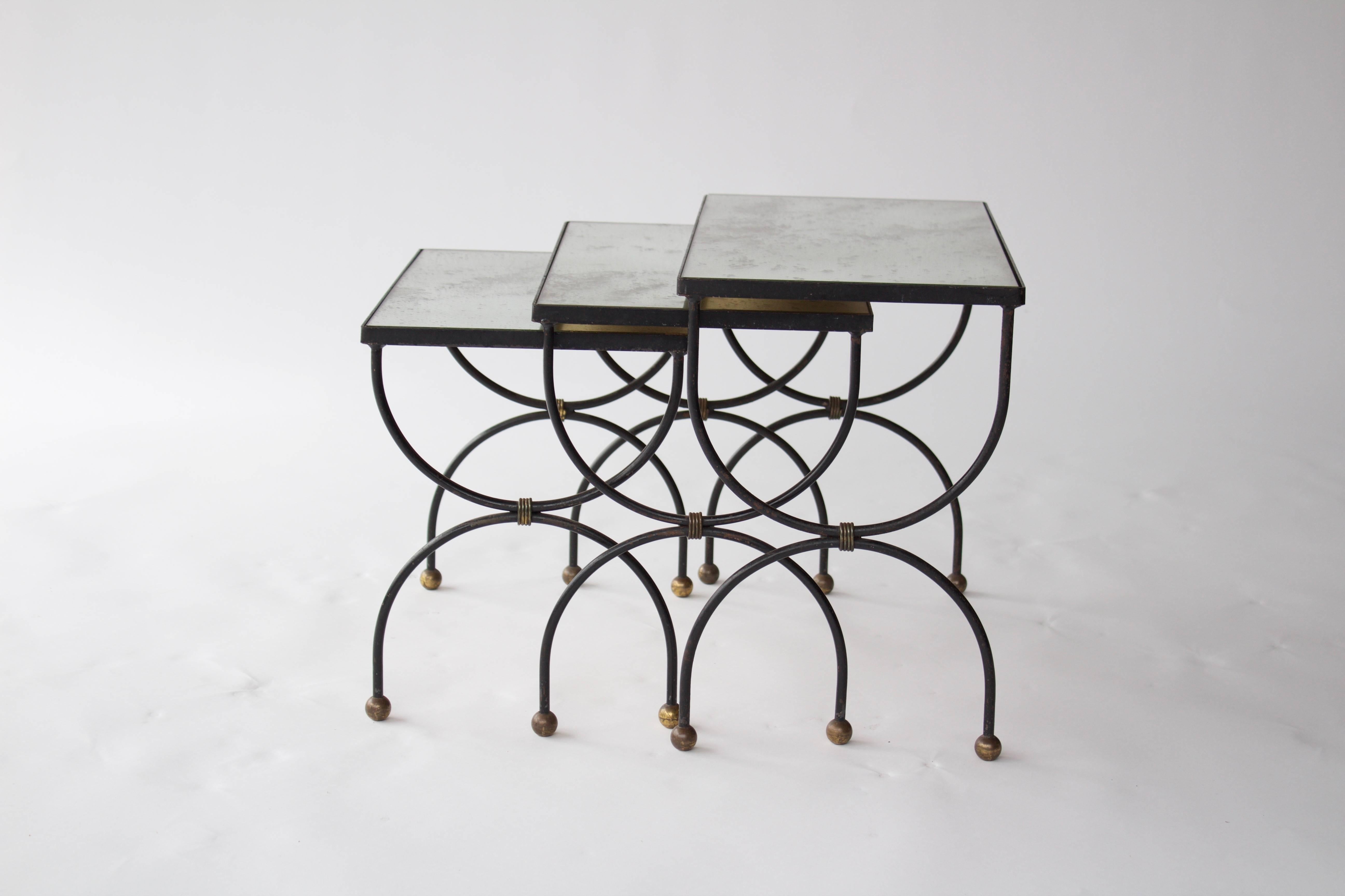 French 1950s Iron and Antiqued Mirror Nesting Tables In Excellent Condition In Los Angeles, CA