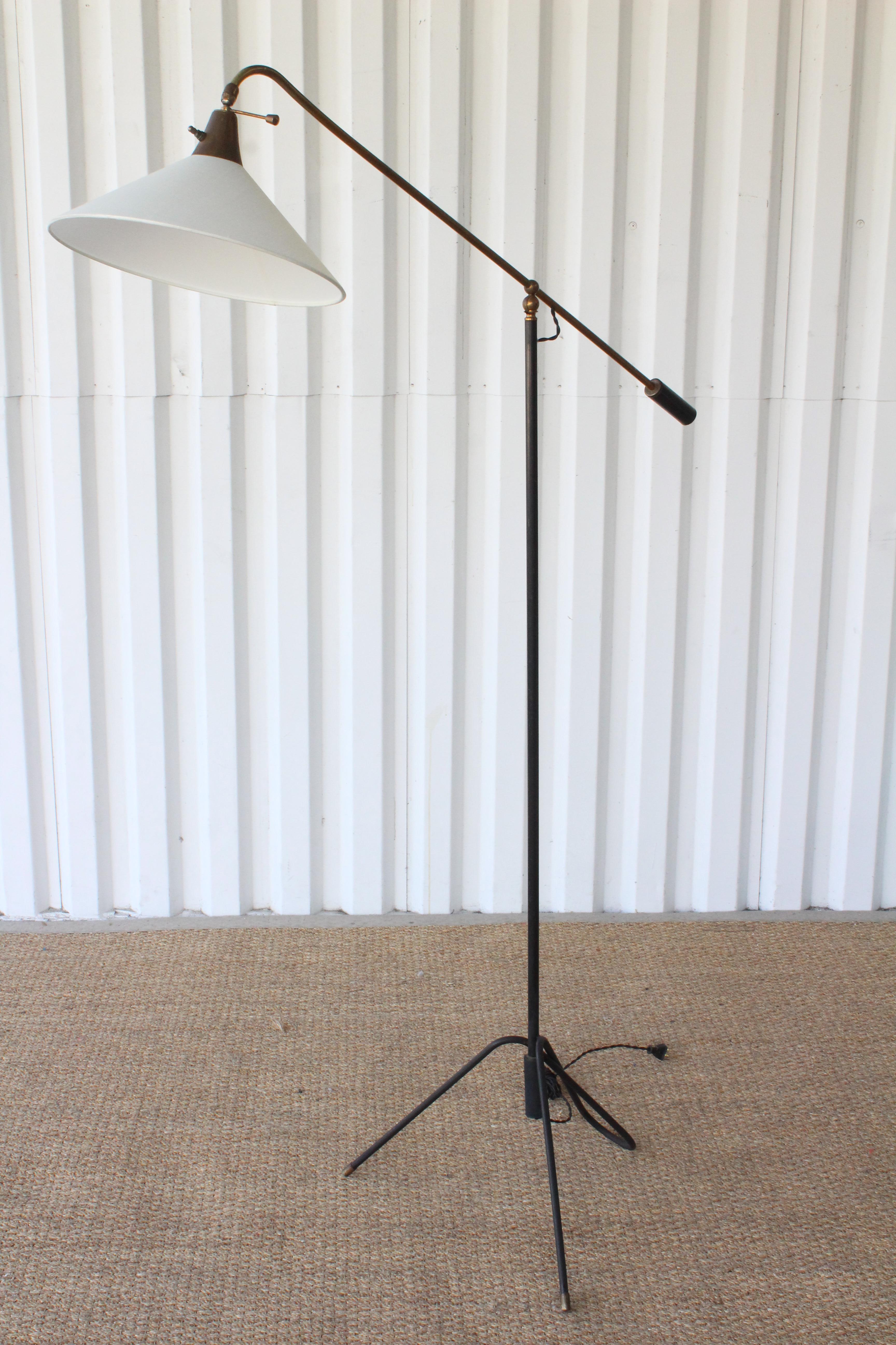 1950s Italian Articulating Iron Floor Lamp In Good Condition In Los Angeles, CA