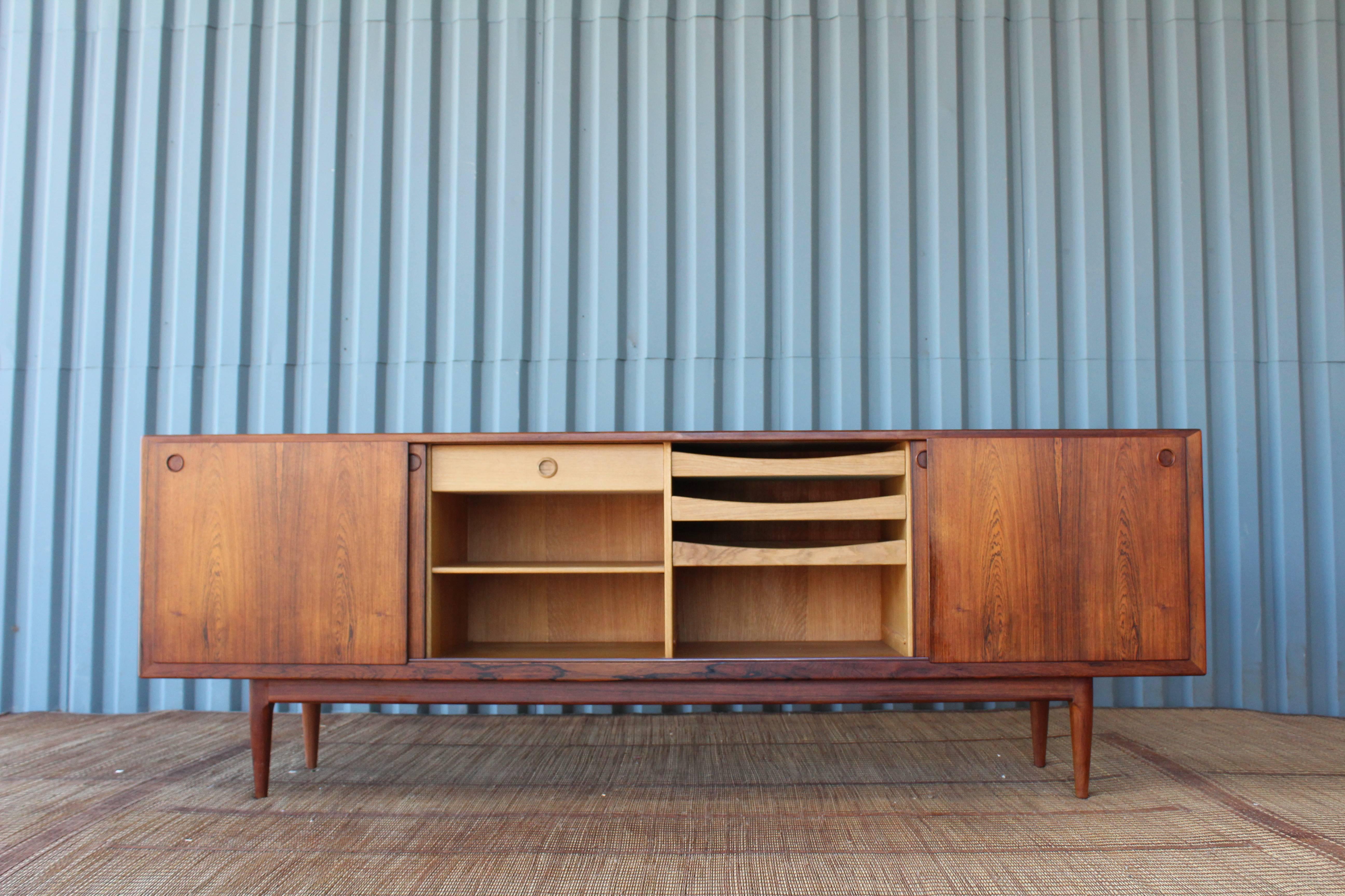 Danish Modern Rosewood Credenza In Excellent Condition In Los Angeles, CA