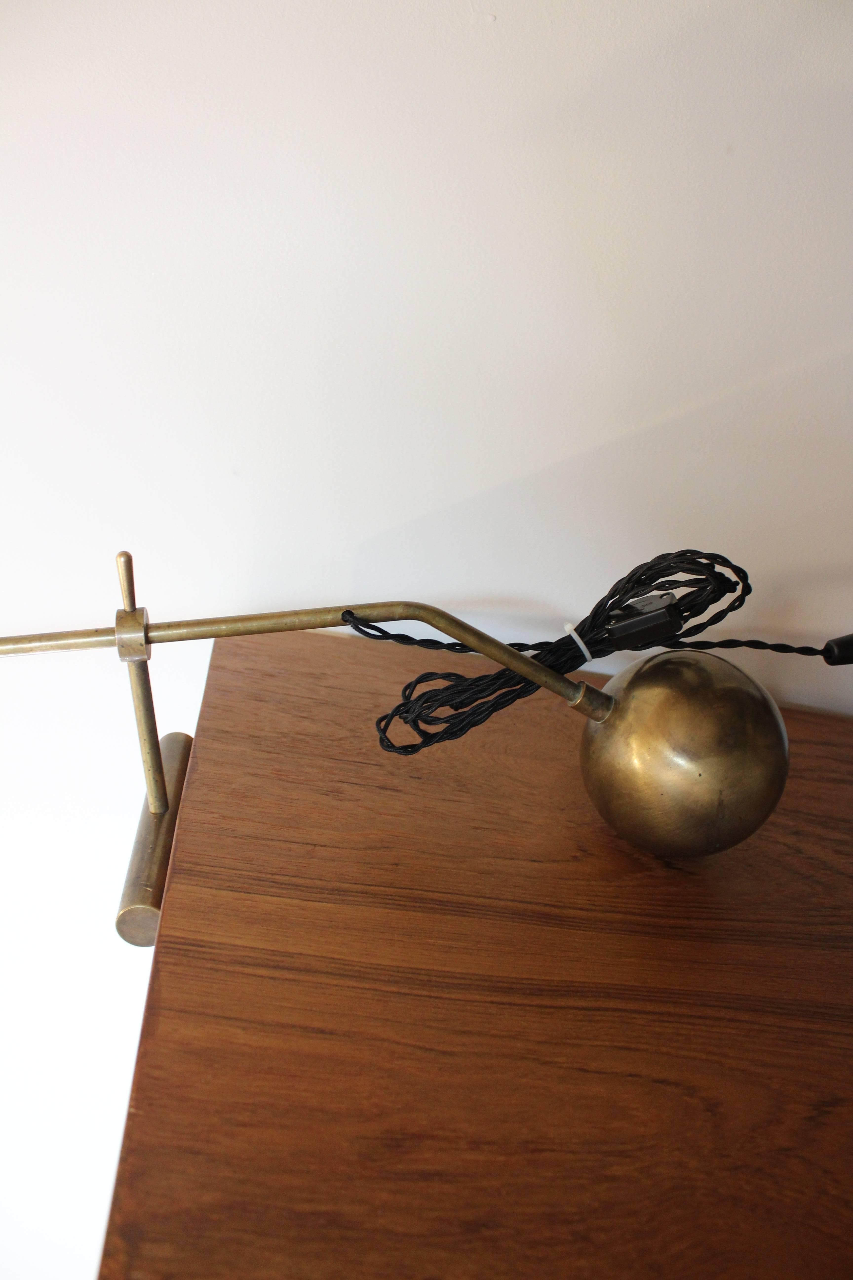 Brass 1950s Italian Table Lamp in the Style of Stilnovo