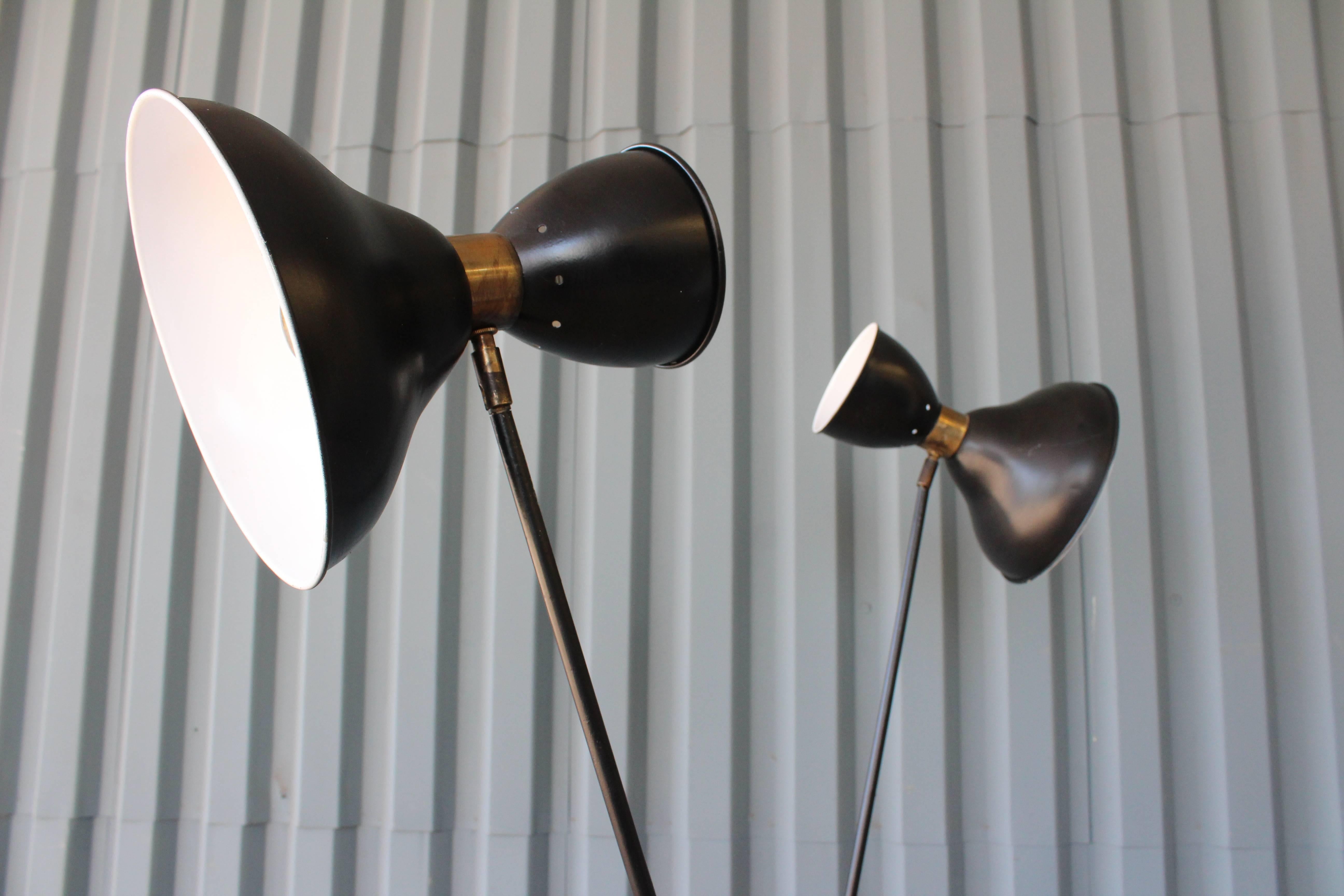 Pair of 1950s Italian Modernist Floor Lamps in the Style of Gino Sarfatti In Excellent Condition In Los Angeles, CA